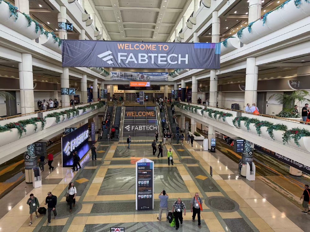 2024 FABTECH展會(huì):迅準(zhǔn)能伺服壓力機(jī)領(lǐng)航全球制造業(yè)新紀(jì)元,奧蘭多共鑒科技盛宴!